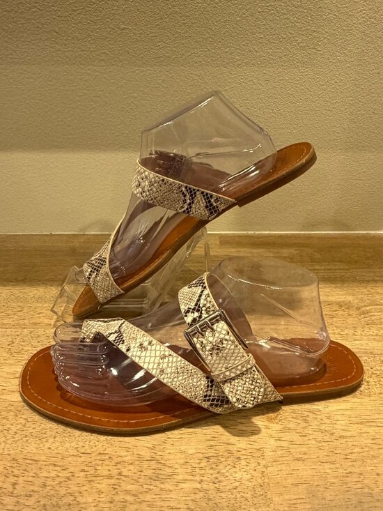 Vince Camuto Shoes - Vince Camuto Neutral Python Print Leather Toe Ring Sandals 10M